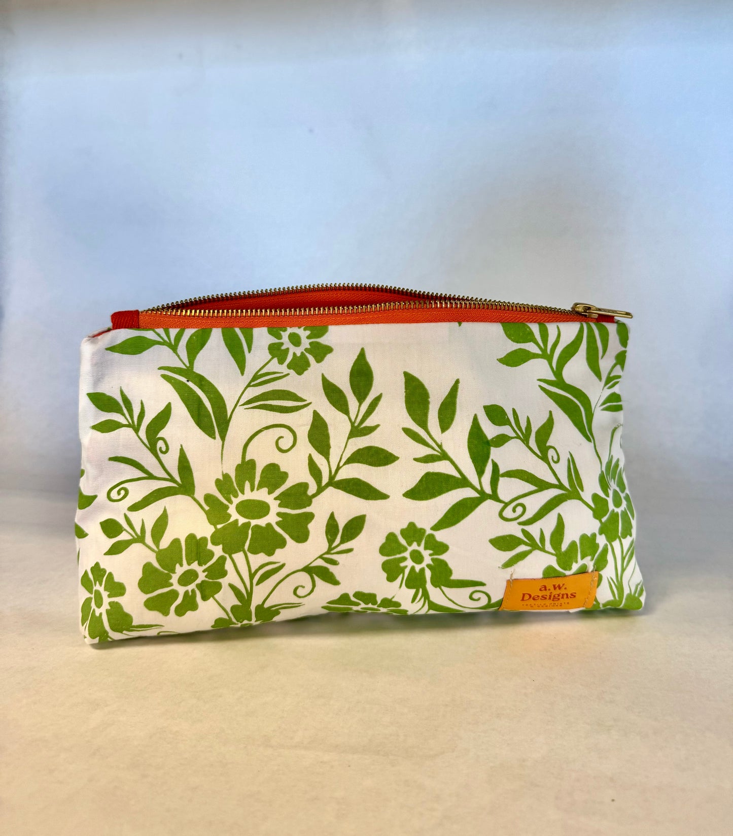 Travel pouch - green floral