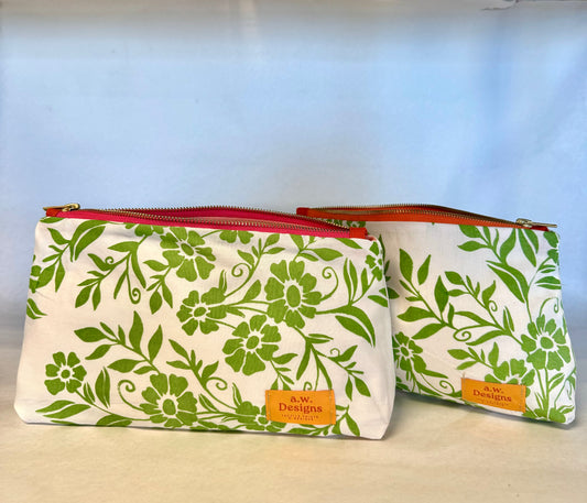 Travel pouch - green floral