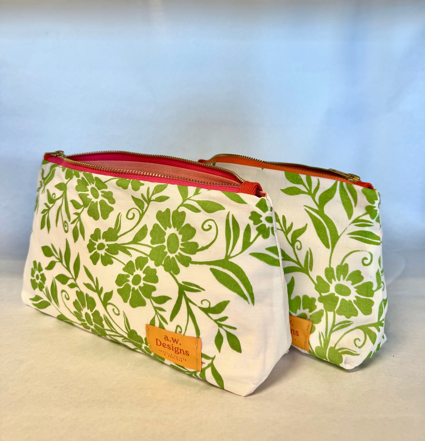 Travel pouch - green floral