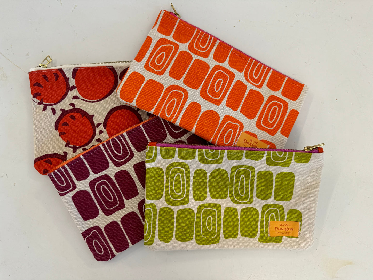 Clutch zipper bag