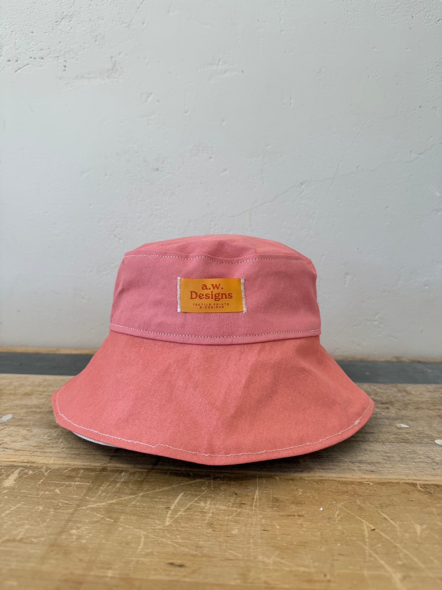 Reversible Bucket Hat 1/10