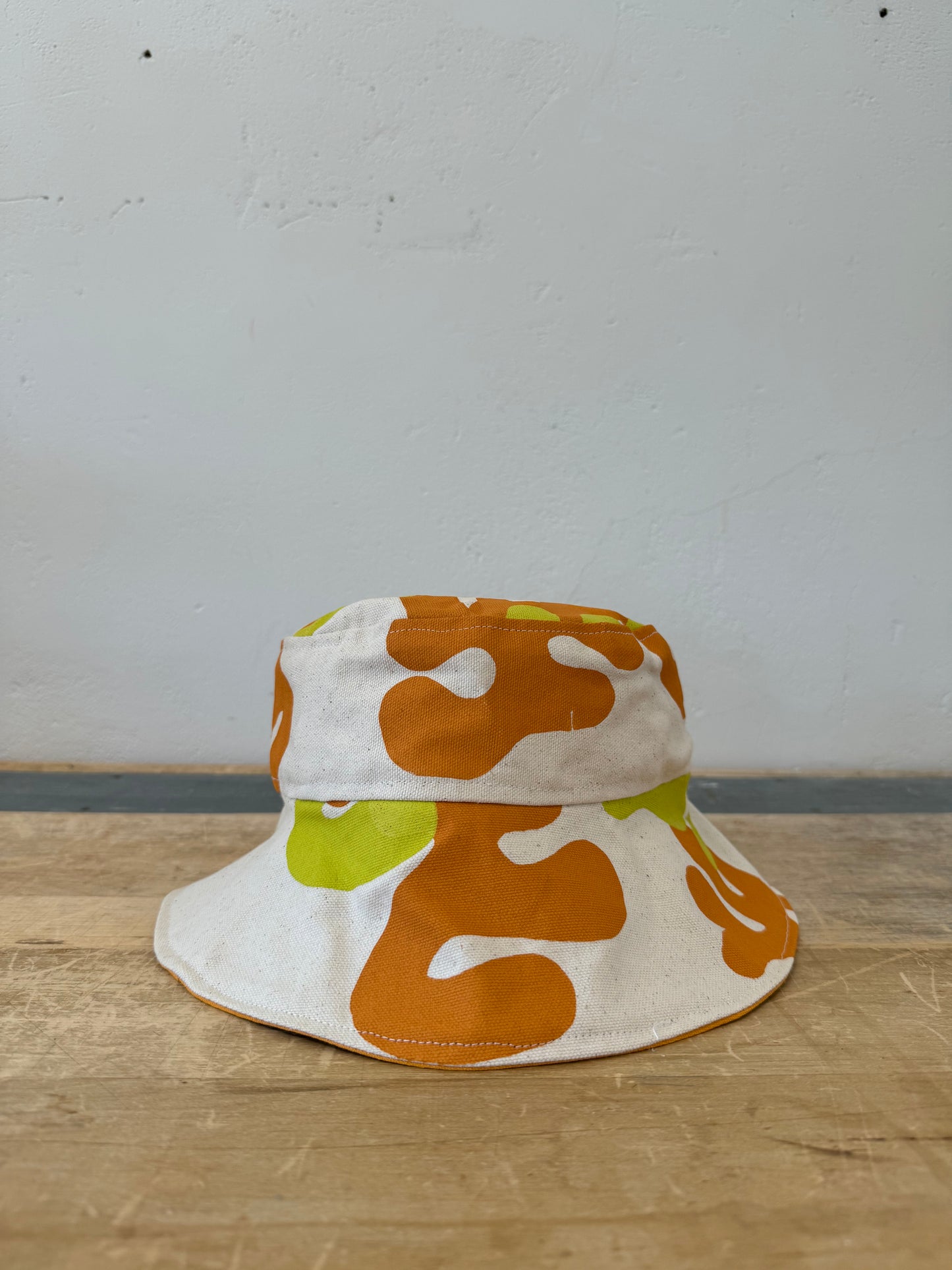 Reversible Bucket Hat 9/10